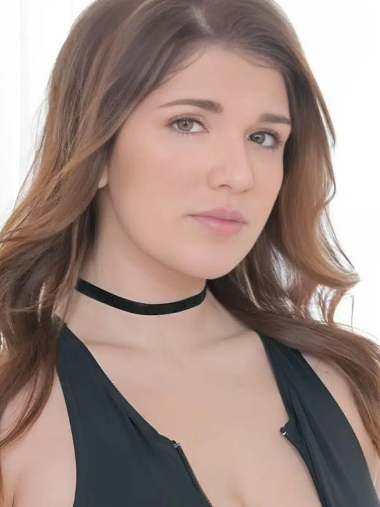 April Dawn Biography: Wiki, Age, Career, Height, Weight, Husband, Net Worth & More